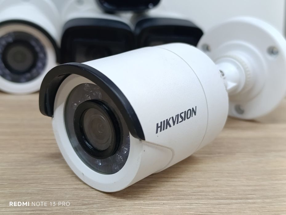 Камера відеоспостереження Hikvision