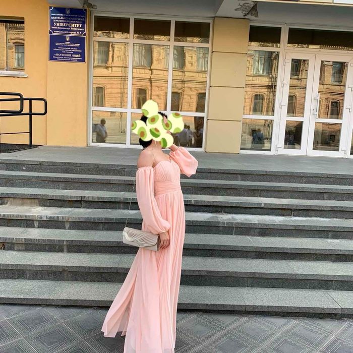 Платья для урочистих заходiв