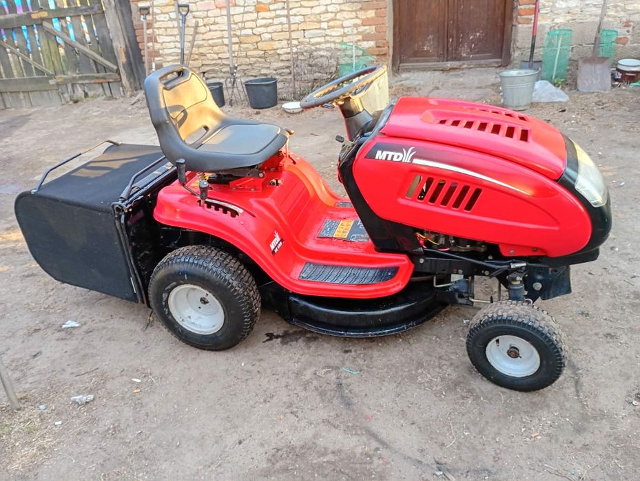 Traktorek kosiarka mtd Lc125