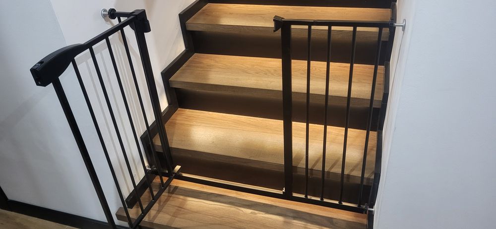 Bramka zabezpieczającą na schody