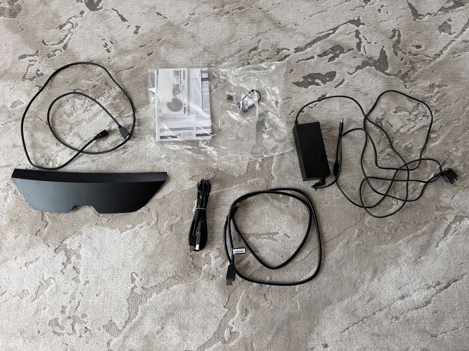 Ігровий монітор 27" Samsung Odyssey G7 240Hz 2K QLED (LC27G75T)