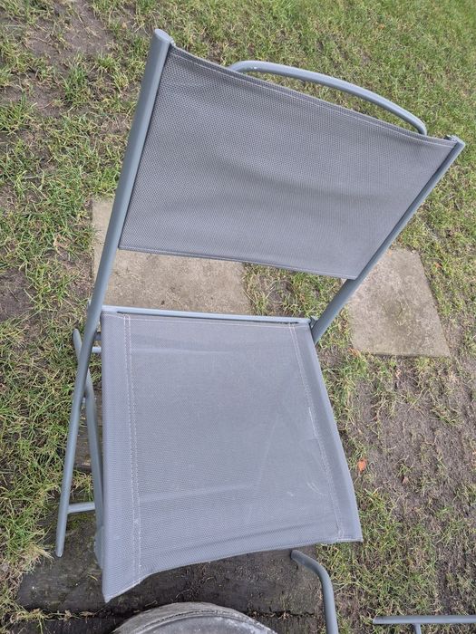 Komplet ogrodowy z parasolem