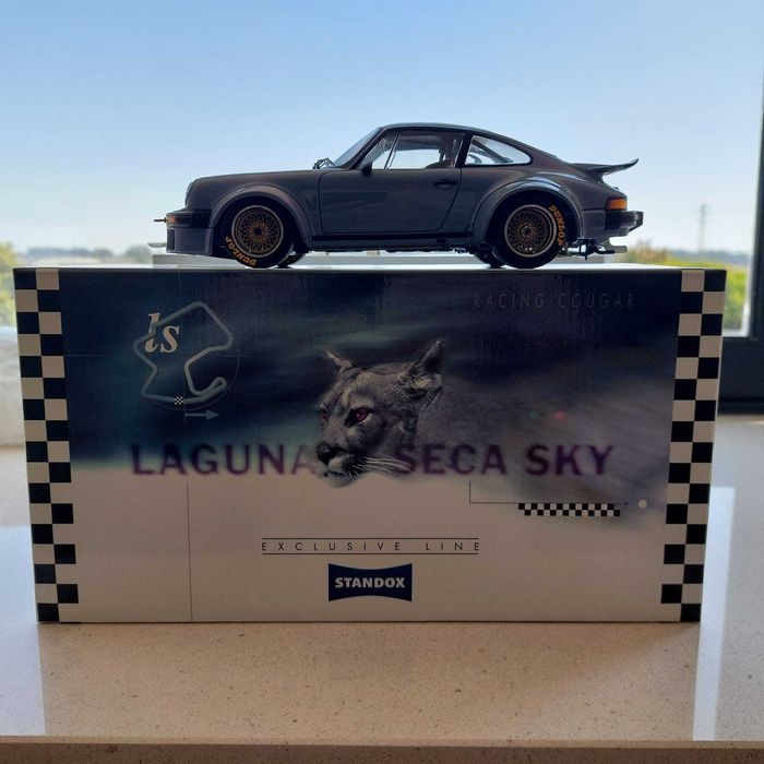 Miniatura Porsche 934 RSR Laguna Seca Sky 1976 EXOTO 1:18