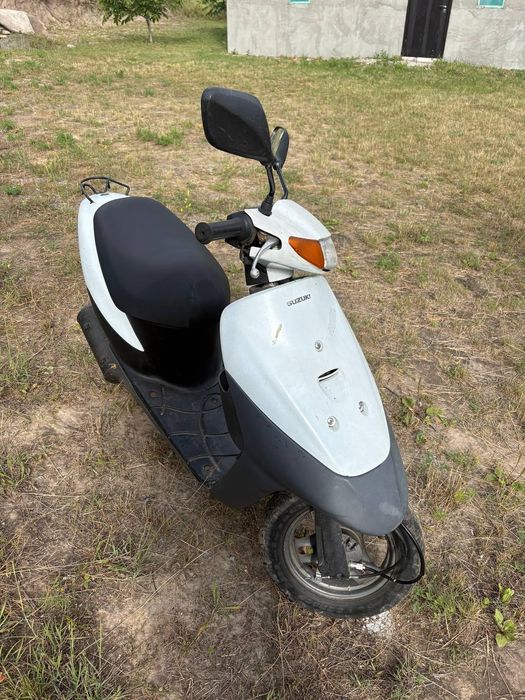 Продам скутер Suzuki Let's 2 (50 кубів).