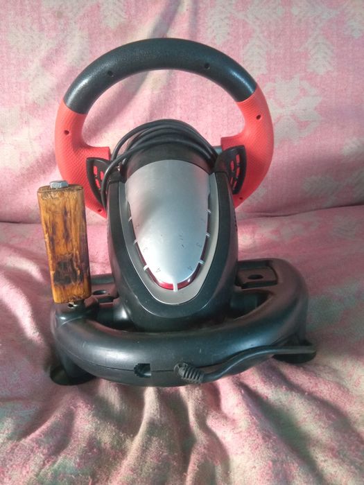 Ігровий руль bravis pu-v5