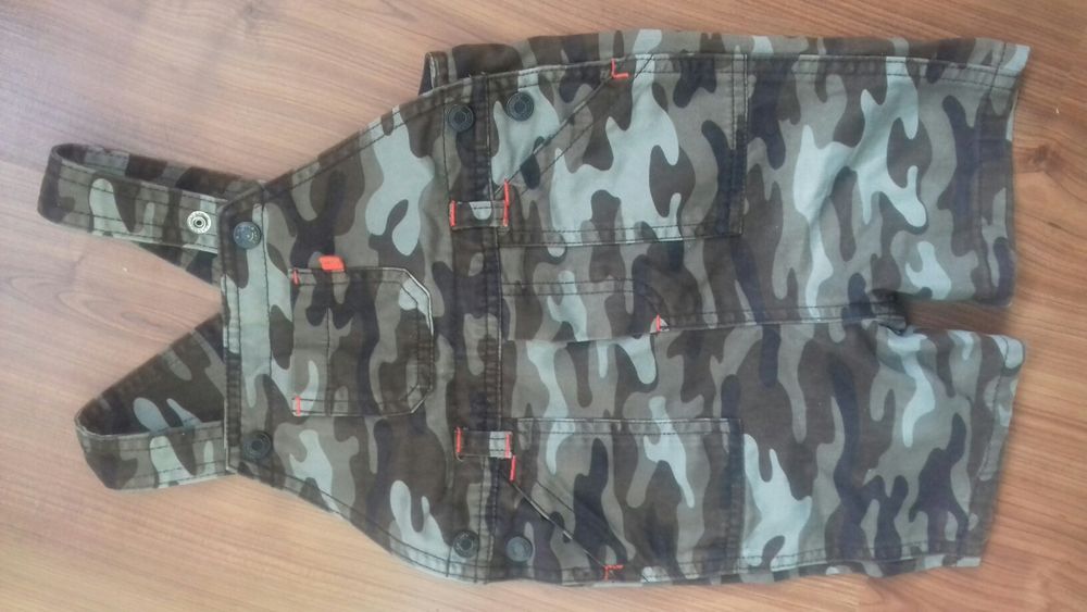 Крутой комбинезон Carters на 1, 2 года