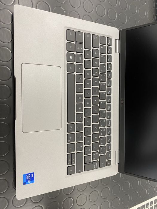 Dell 5421 - Intel Core i7 11850H 2.50GHz/16GB/256SSD-NVMe/14FHD