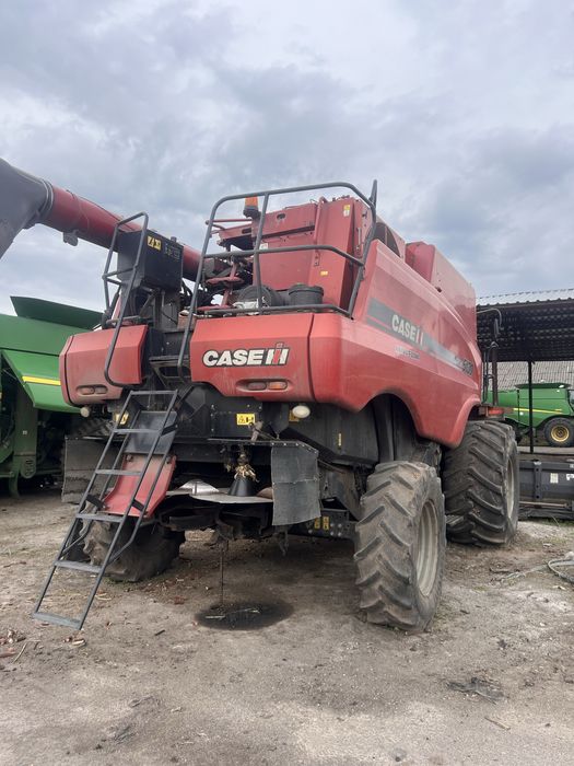 Комбайн Case 5130