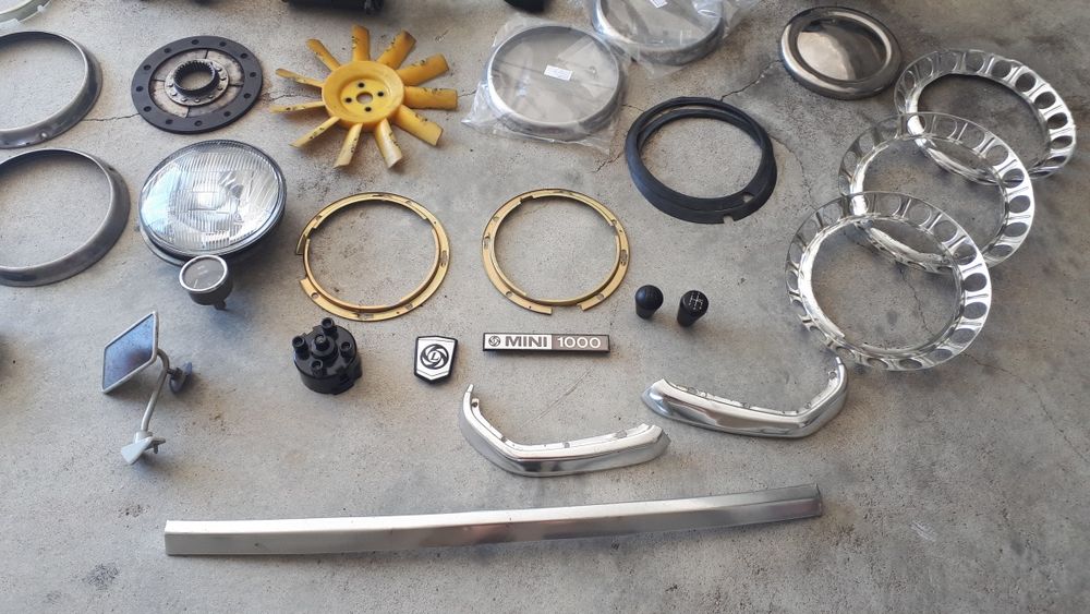 Diverso material/ peças usadas para Mini 1000 e 1275 antigo/ clássico