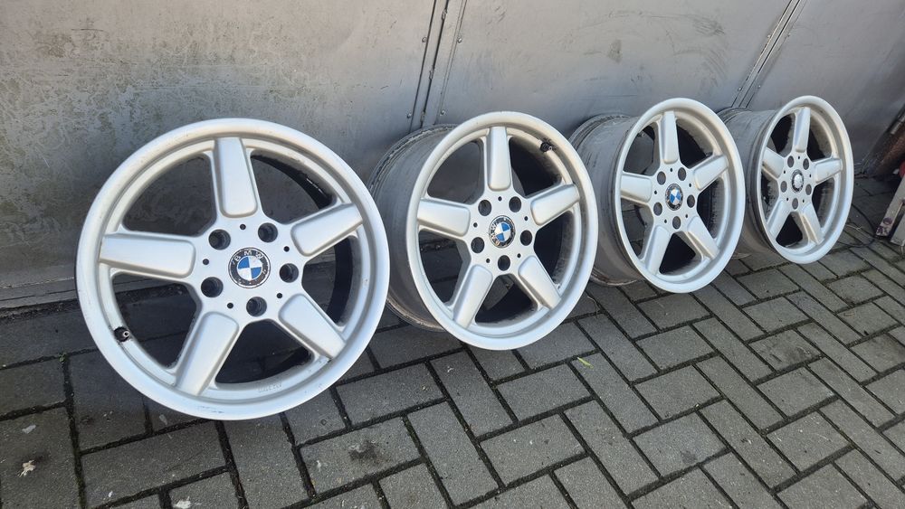 Felgi koła 7jx16 Et25 BMW e36 e46 e34 e87 wzór Ac Schnitzer ładny stan
