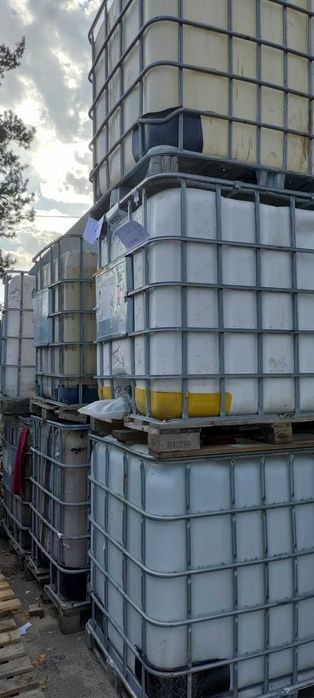 Єврокуб, Бочка 1000л б/в. Відро металеве 25л б/в з кришкою під хомут