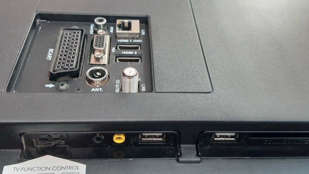 48" TELEFUNKEN (Німеччина)