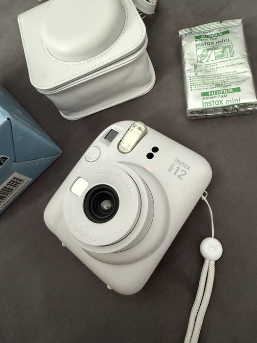 Фотокамера Instax 12 mini