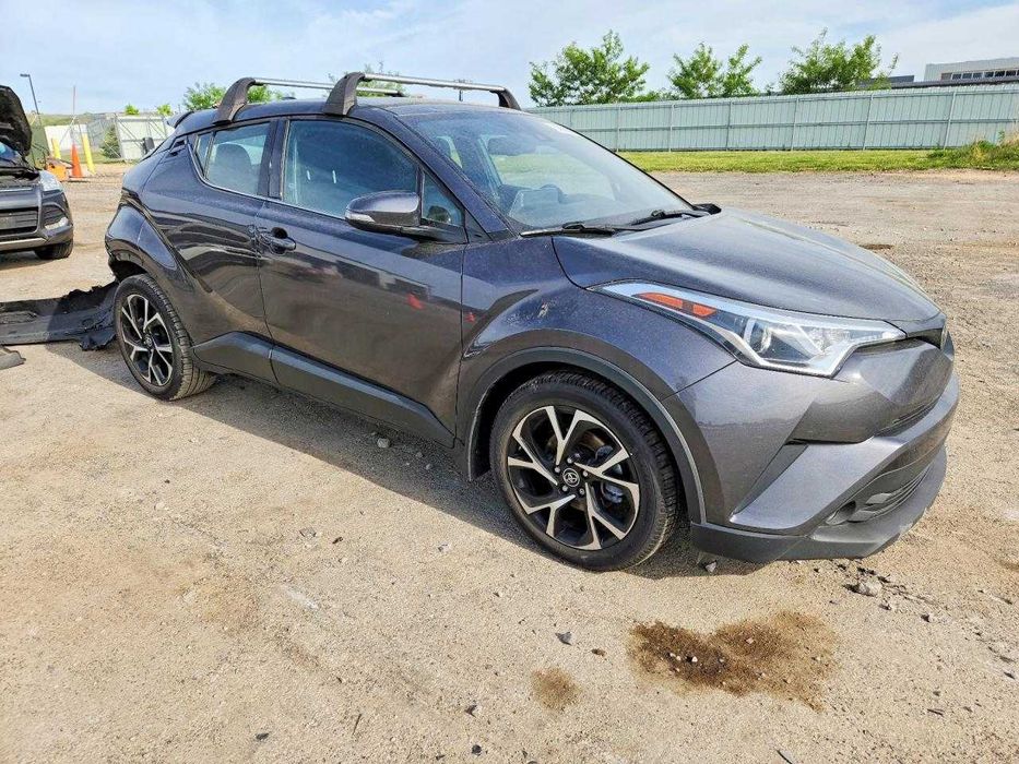 Toyota C-Hr LIMITED 2019 року. Міський кросовер з вигодою до 40% з США