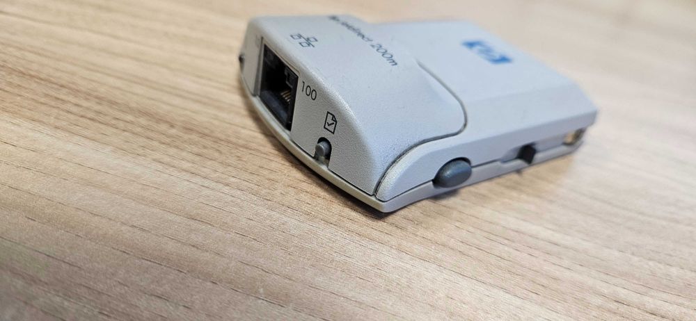 HP JetDirect 200m Print Server Serwer druku 10/100 LANs J6039C używany