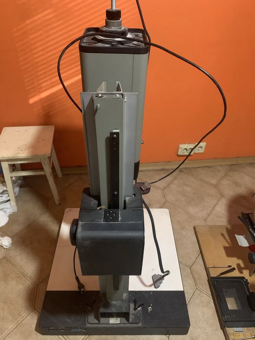 Азов фотозбільшувач