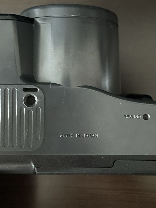 Olympus AZ-300 Super Zoom