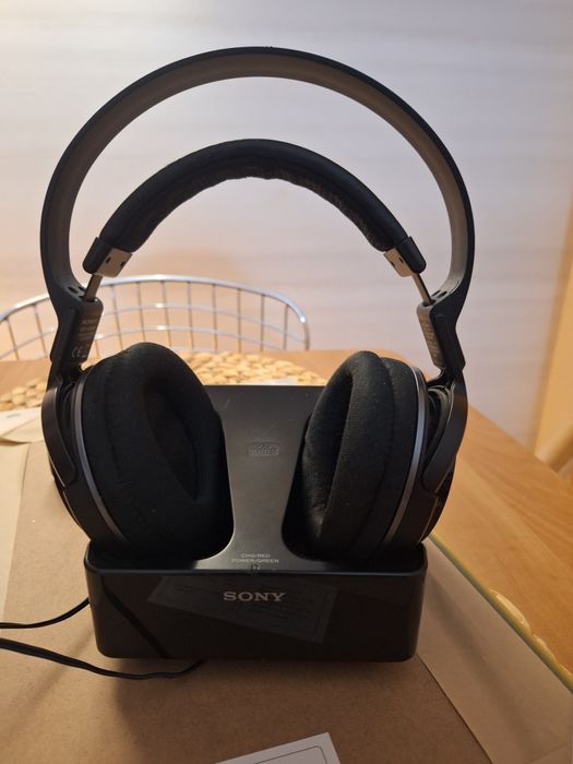 Sony rf stereo transmitter RF-855RK