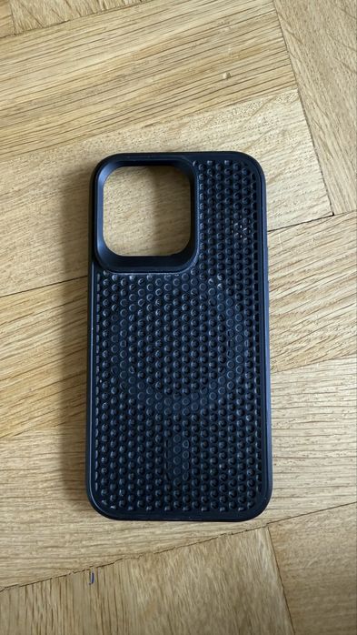 Iphone 14 Pro Etui w kratke