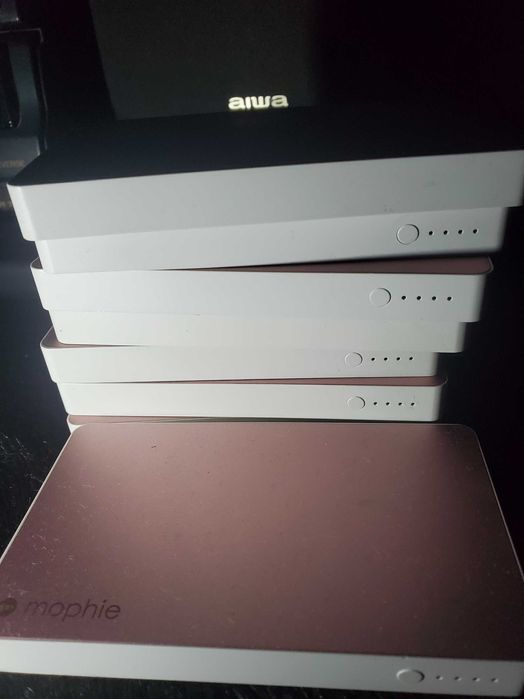 Павербанк Mophie Power Boost 5200mAh