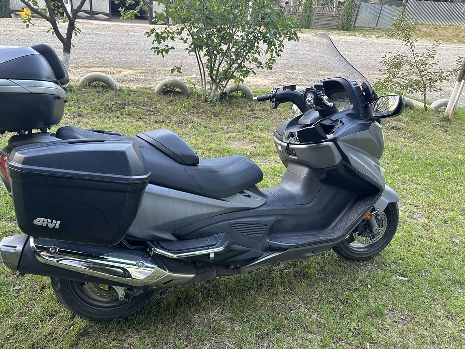 Suzuki Burgman 650 Executive обмен