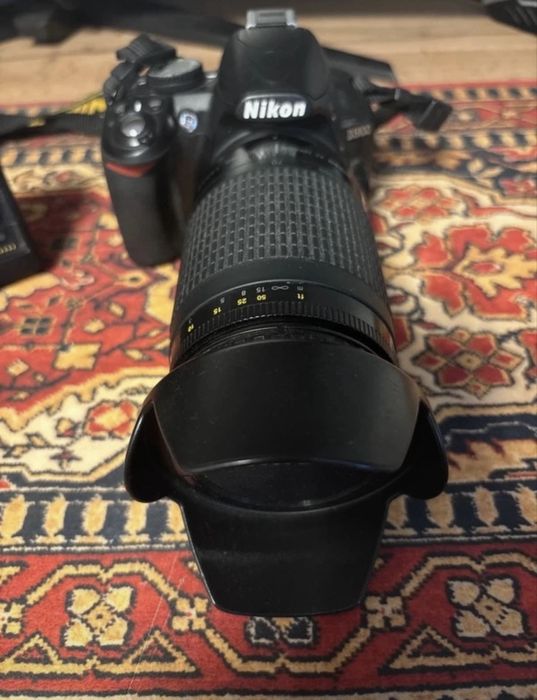 Nikon D3100 + Nikor 70-300 AF