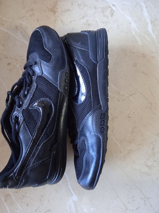 Кросівки nike розмір 36