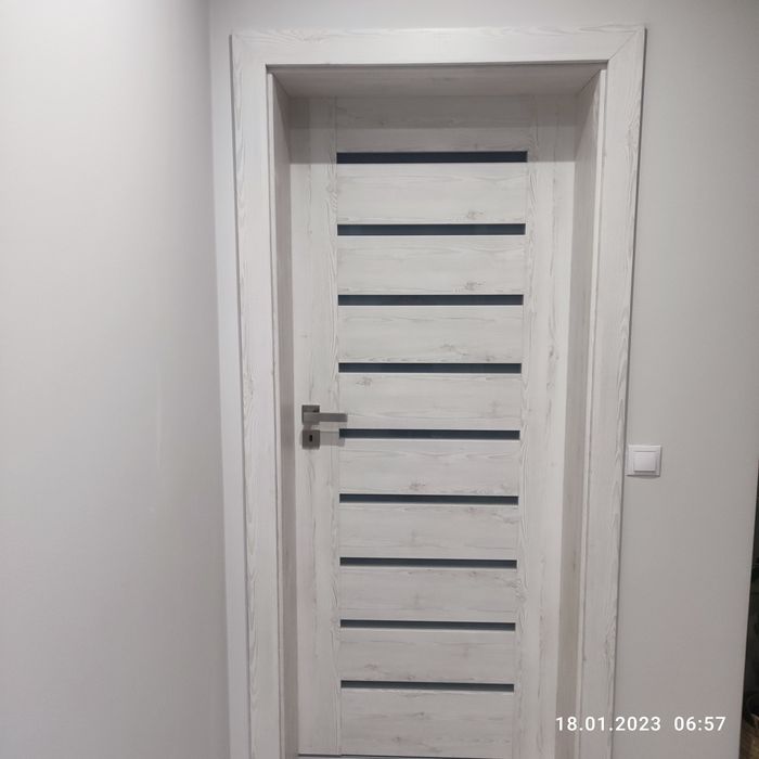 Sprzedam nowe drzwi wewnętrzne.