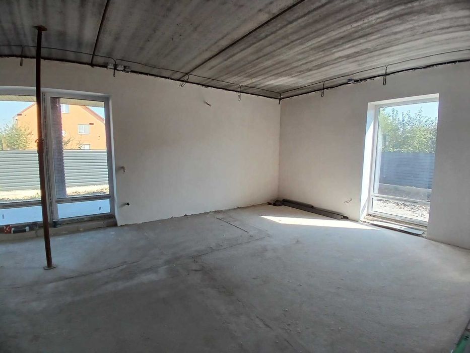 Продаж будинку с. Нове заг.пл. 188м.кв. 5 кімнат 6 соток