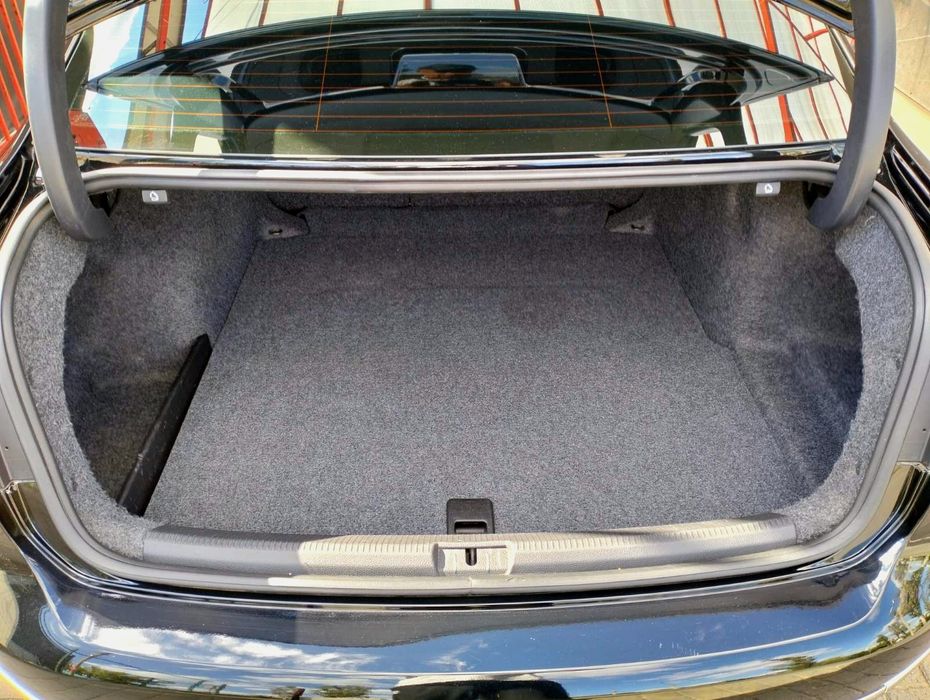 нефарбован  2015 VW PASSAT 2.0tdi АКП Шкіра