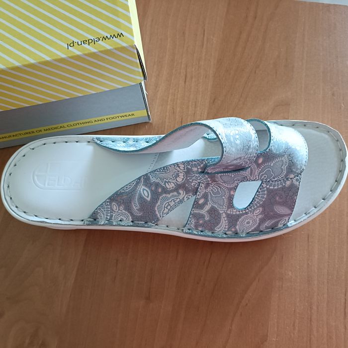 Klapki medyczne ze skóry naturalnej