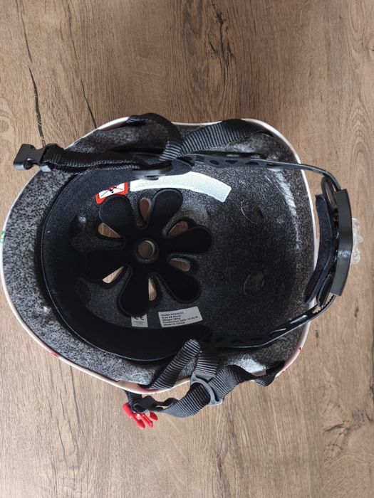 Шолом kiddimoto 48-53 см
