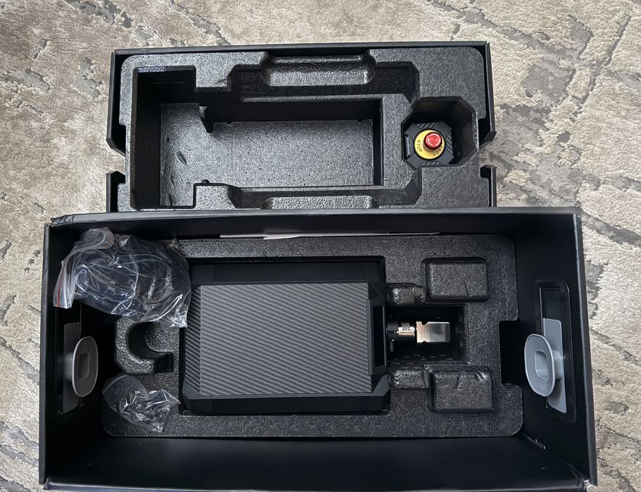 Кермова база (simracing) Fanatec Podium Wheel Base DD2 QR2