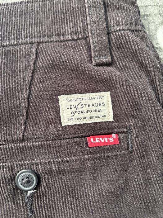 Продам брюки levi’s оригінал