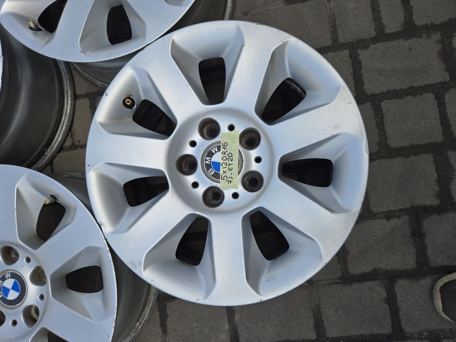 5 120 16 bmw opel Vivaro Renault traffic Volkswagen T5 T6