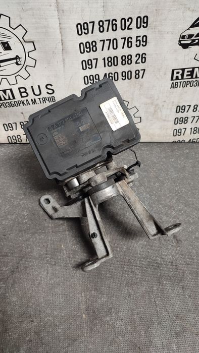 Блок ABS MB C-class w204 A1729014100