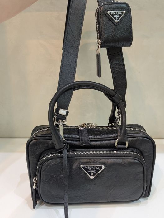 Сумка Prada з натуральної шкіри
