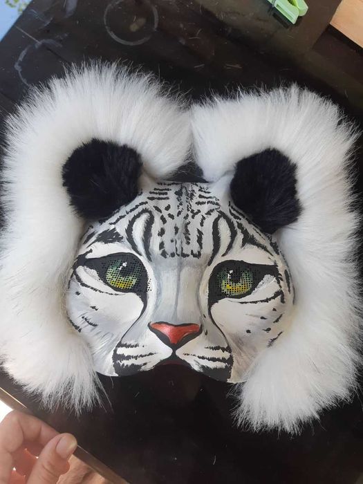 Маска для квадробики. Маска снежного барса.