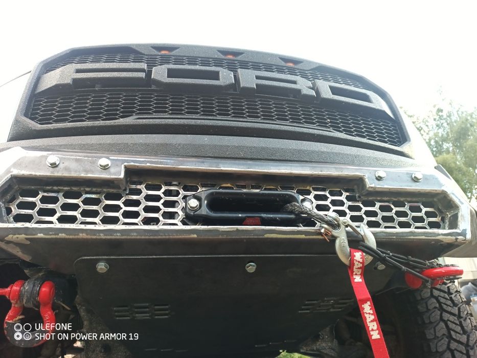 Zderzak Ford F150 wraz z osłonami