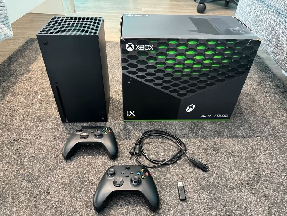 XBOX Series X, 1 TB , 2 Kontrolery, Forza 5 Edition