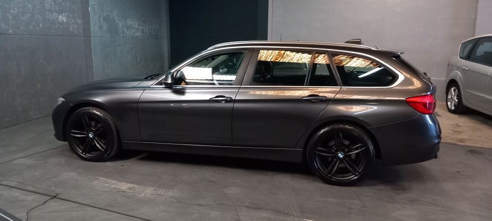 BMW 318D Touring Auto Nacional