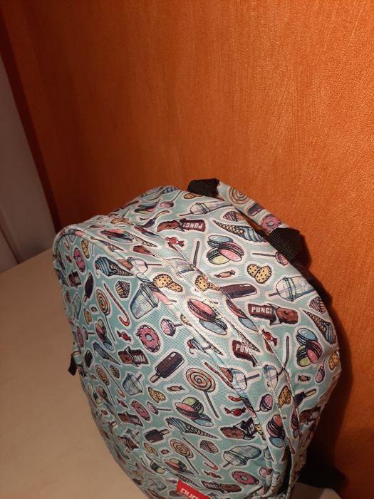 Рюкзак отличный удобный