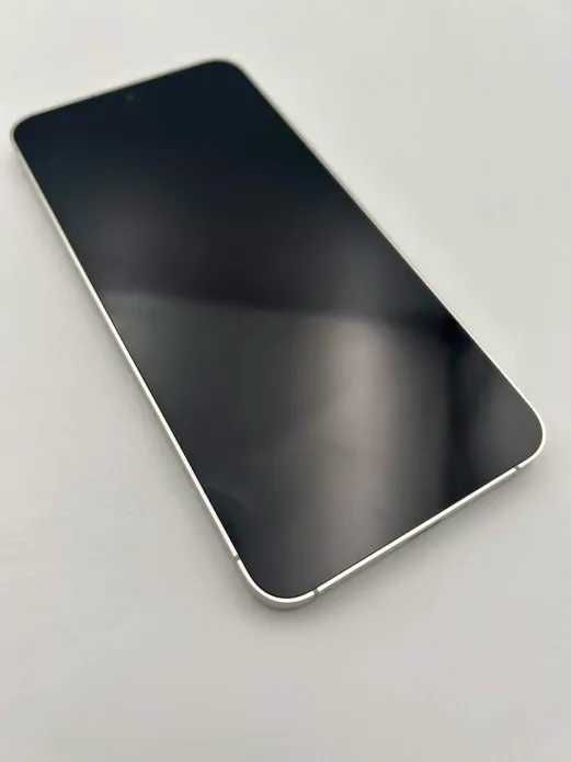 Samsung S24 8/256GB