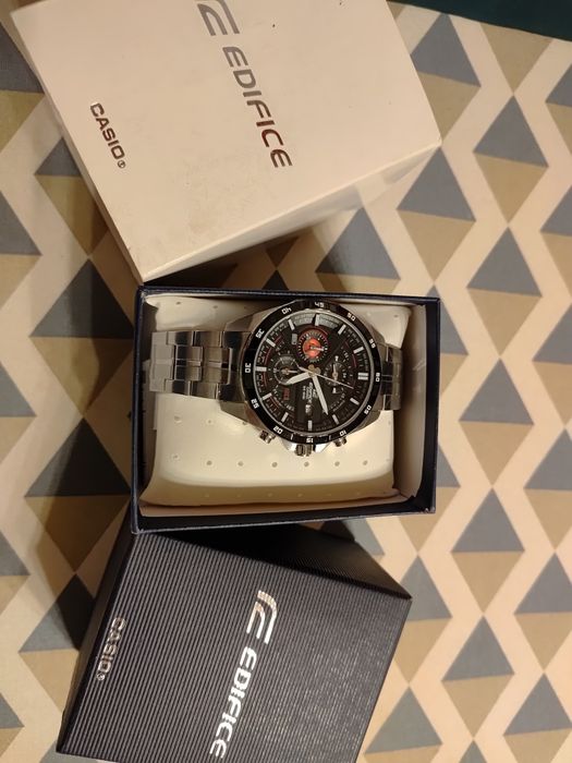 Zegarek casio edifice chronograf 556 nowy.