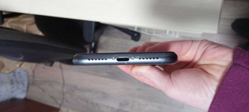 Iphone 11 не працює