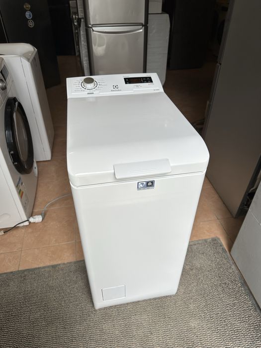 пральна машина Electrolux Mod. EWT1266ELW 6 кг