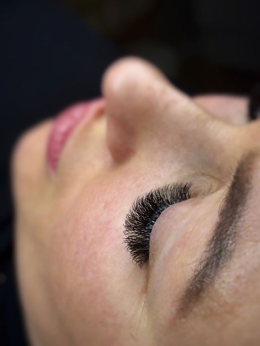 Przedłużanie rzęs