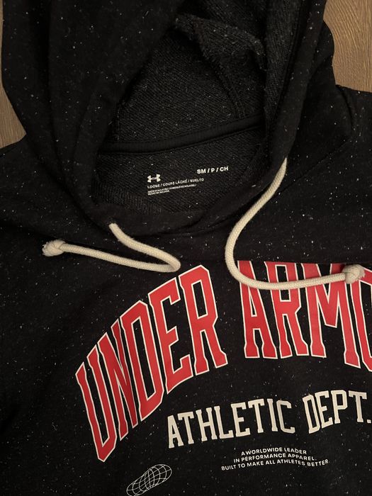 Under Armour кофта