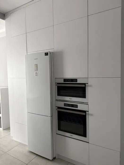 Макаренко / 13 Фонтана, квартира с ремонтом и мебелью,56 м