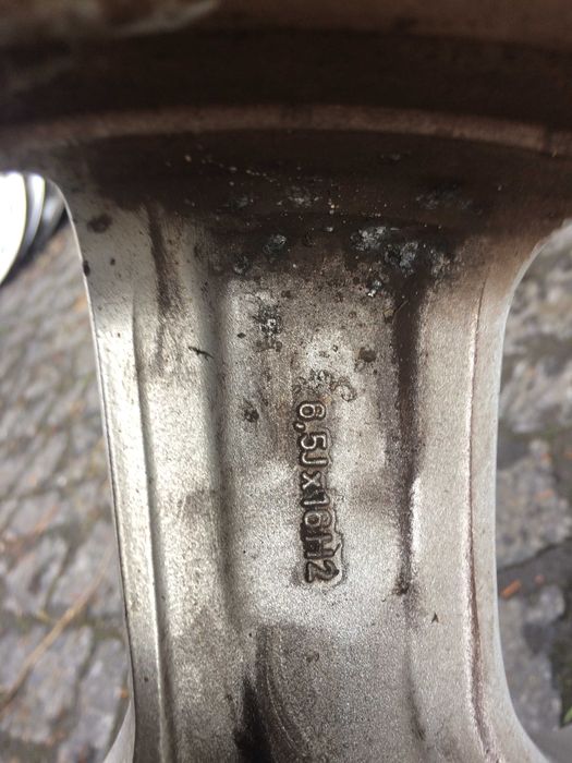 Felgi aluminiowe Dezent 6,5x16 ET50 5x112 VW Skoda Seat audi